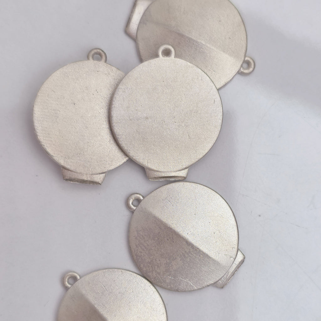 Knife Edge Pendant