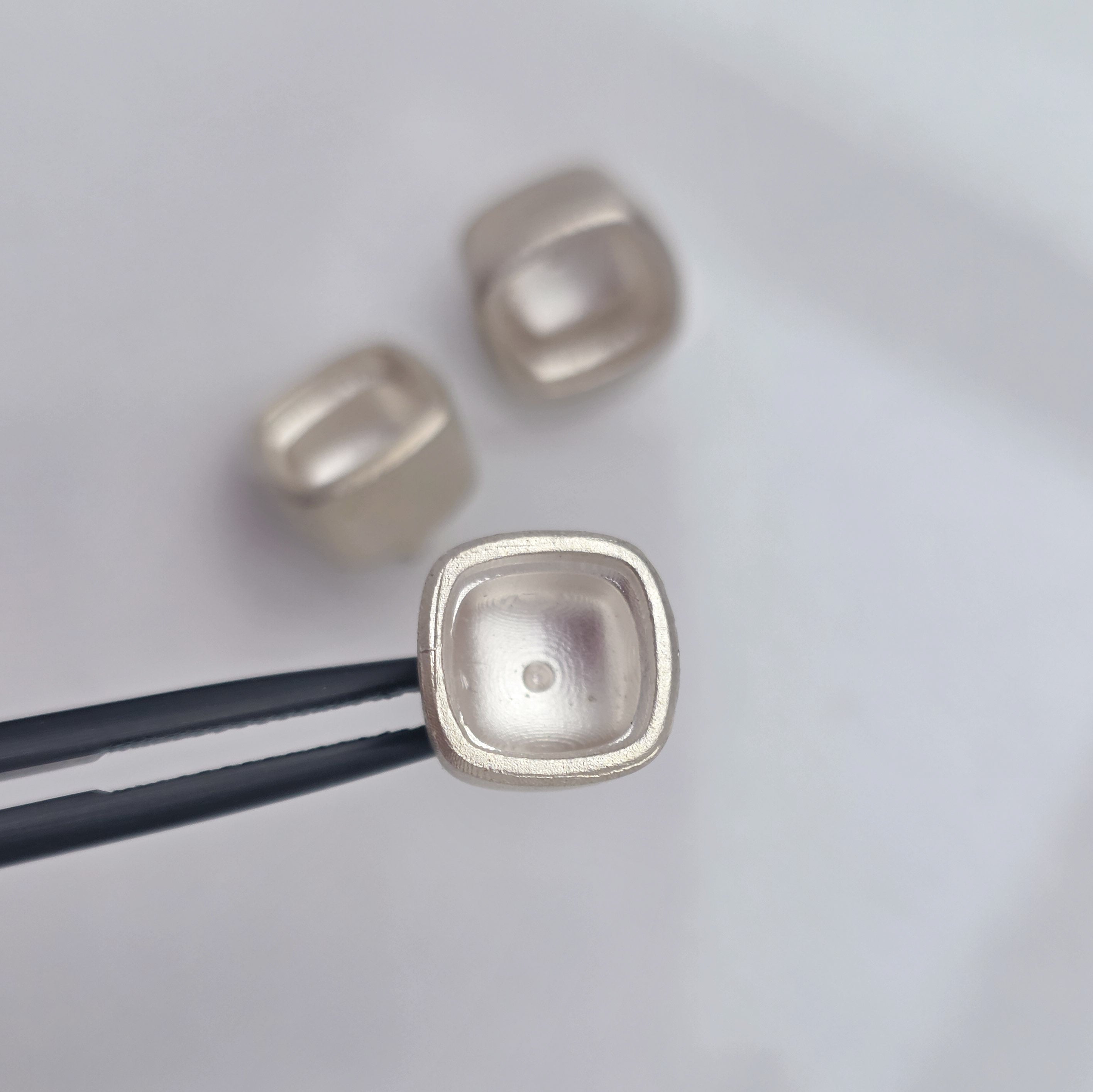8mm Cushion Flat Bottom Setting