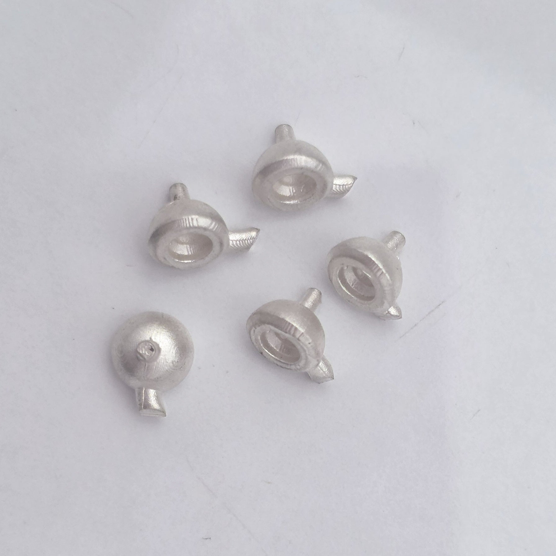 4mm Round Pebble Setting
