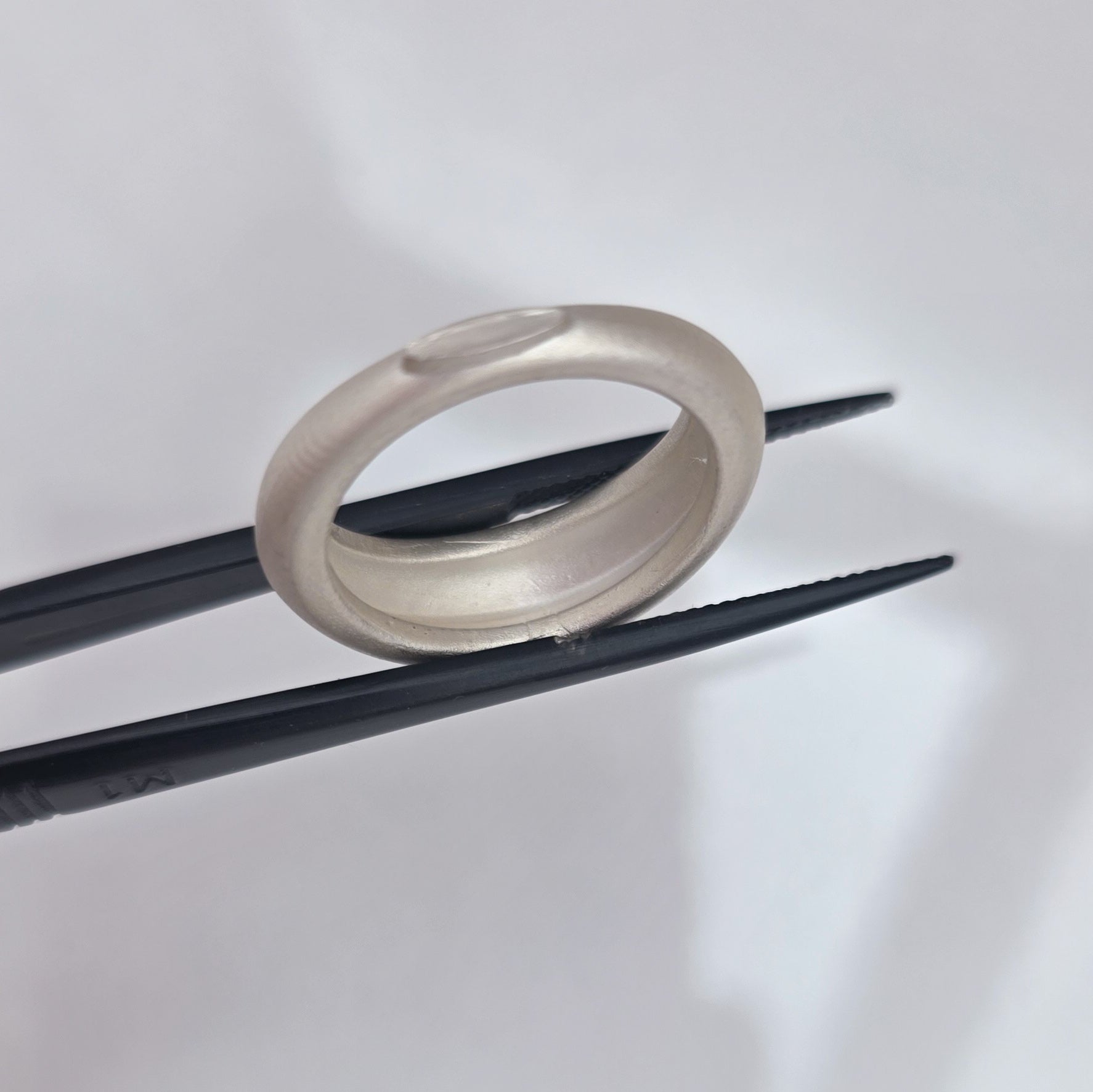 Knife Edge Bombe Ring